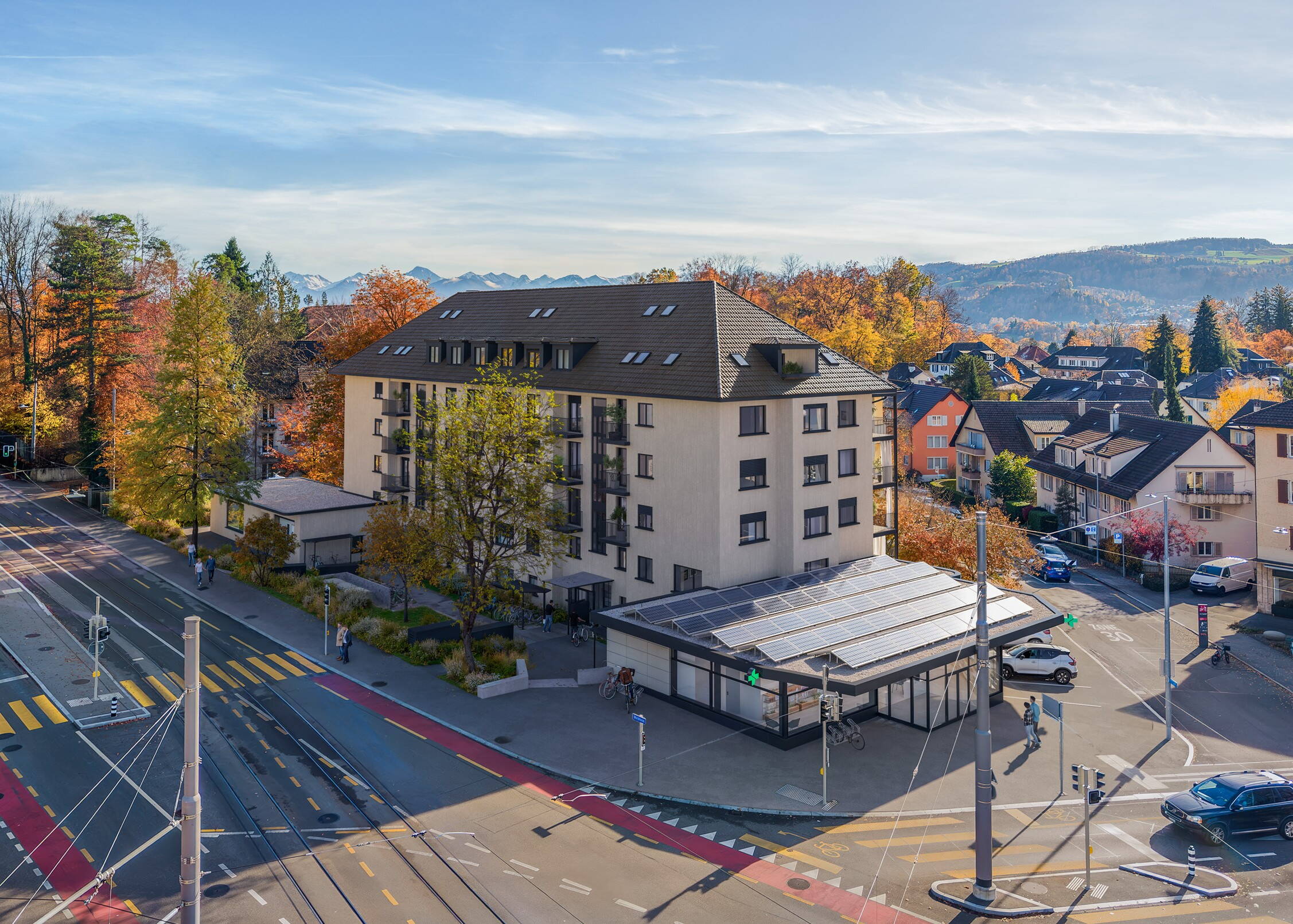 Aussenansicht des Wohngebäudes Egghölzli Living mit Tramhaltestelle in unmittelbarer Nähe.